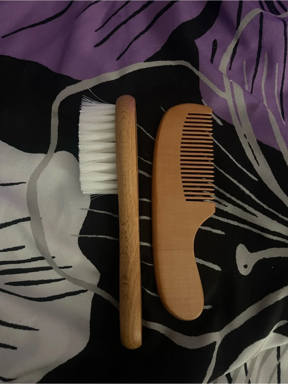 Dr. Brown's - Wooden Soft and Safe Baby Brush + Comb
